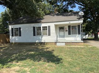 1022 Milan Hts, Milan, TN 38358