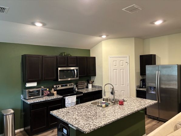 749 Jersey Ct, Troy, TX 76579