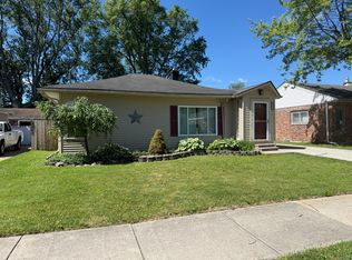 23734 Deziel St, Saint Clair Shores, MI 48082