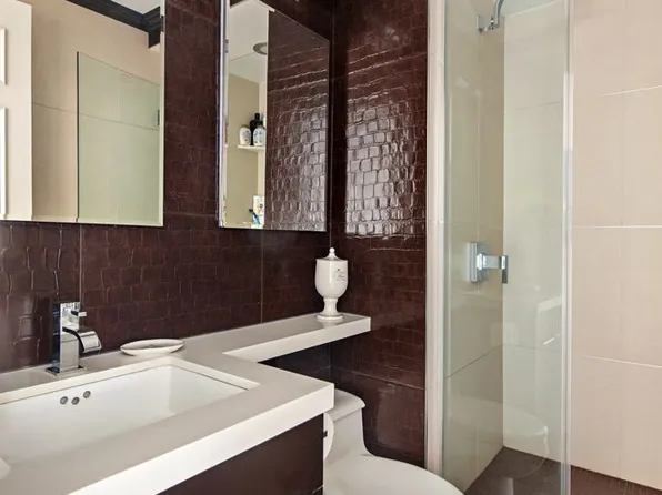 1441 Third Avenue image 9 of 14