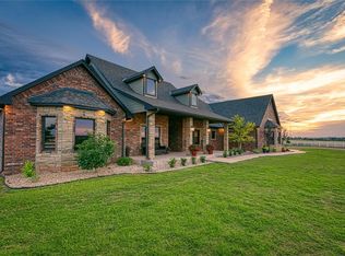 11479 N 2000th Rd, Elk City, OK 73644