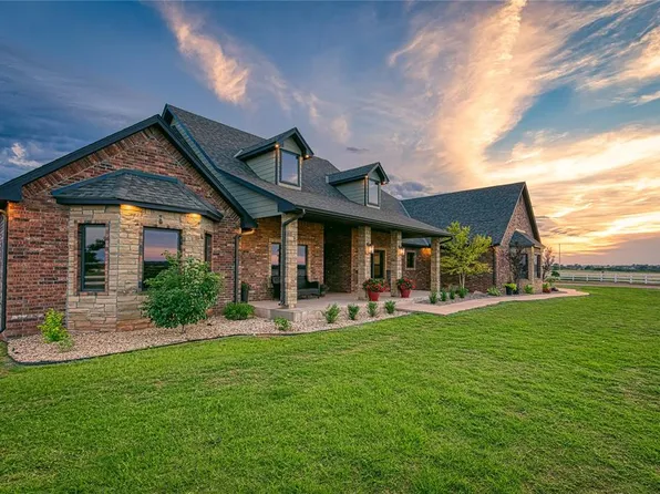 11479 N 2000th Rd, Elk City, OK 73644