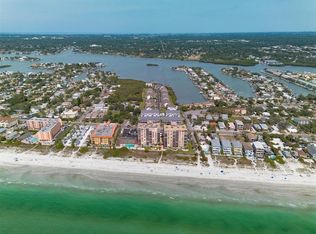 911 Hidden Harbour Dr, Indian Rocks Beach, FL 33785