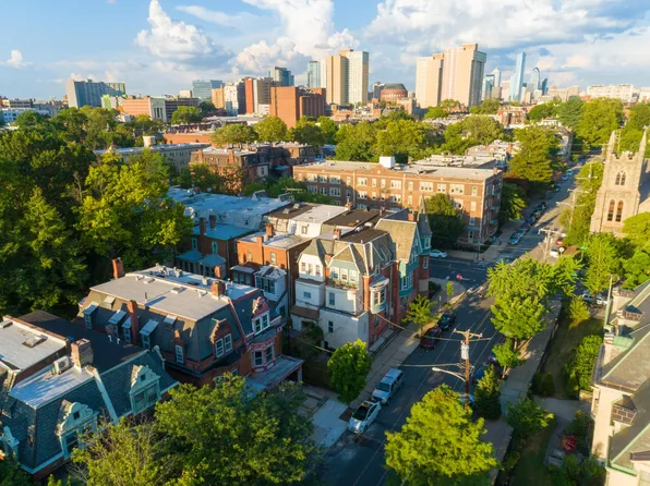 4201 Pine St APT 1R, Philadelphia, PA 19104