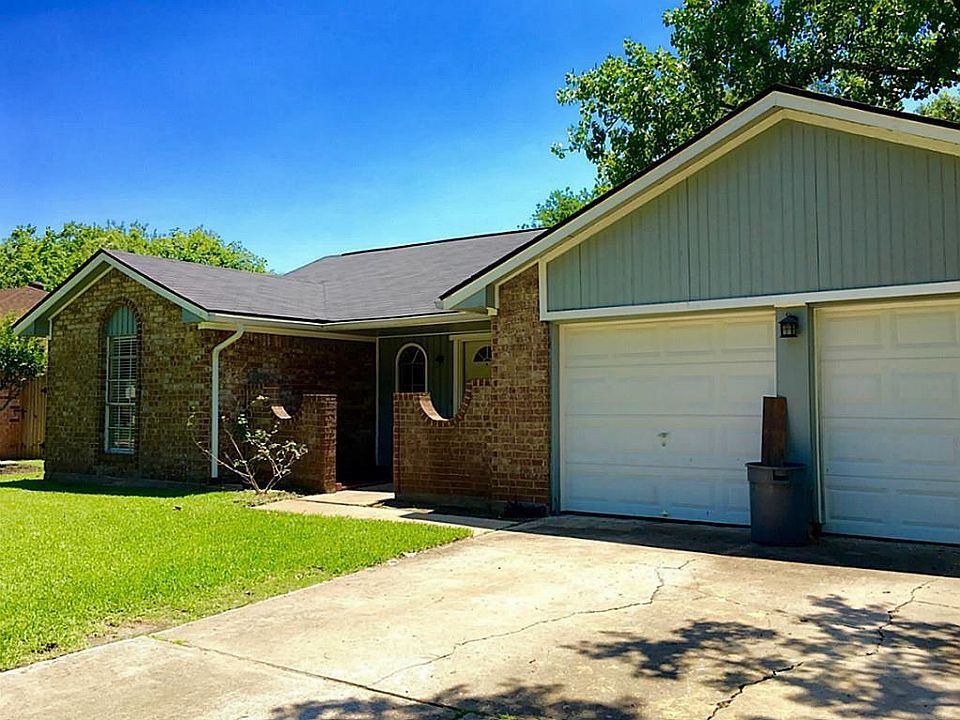 1st image of 16602 Hibiscus Ln