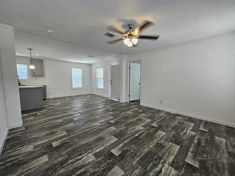 6661 Hidden Oaks Dr #6661 — Photo 6