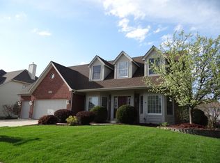 2827 Lobelia Cir, Naperville, IL 60564