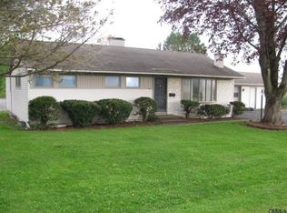 244 Pleasant Ave, Johnstown, NY 12095