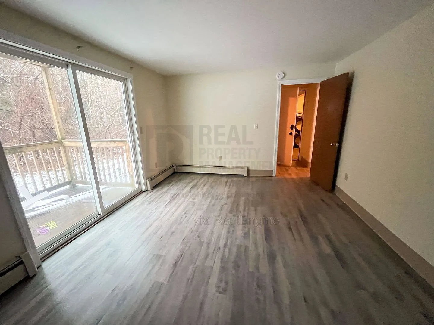 1 bed, 1.0 bath, $1,600 — Photo 3