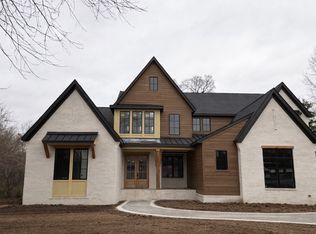 6804 Fleetwood Dr, Nashville, TN 37205