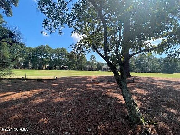 3rd image of 920 Saint Andrews Drive