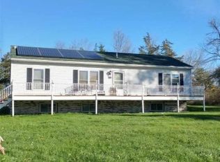 902 Blodgett Hill Rd, Ravena, NY 12143