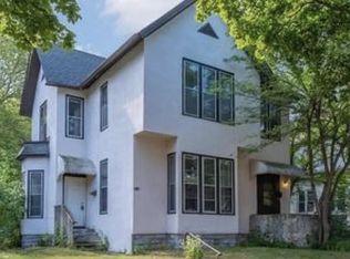 516 5th St SE APT 3, Minneapolis, MN 55414