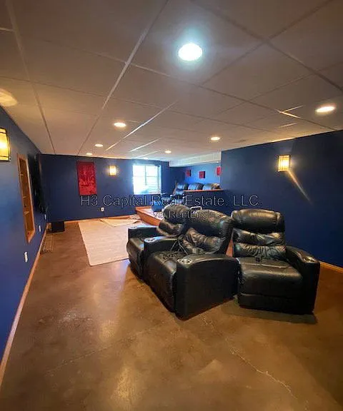 2209 Tigers Way — Photo 35