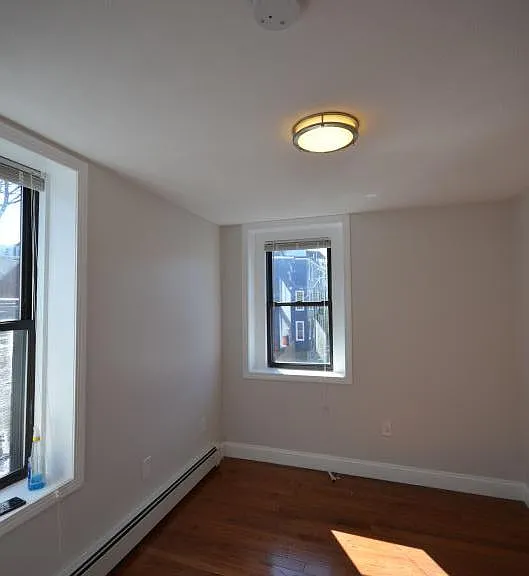349 Sumner St #3 — Photo 6