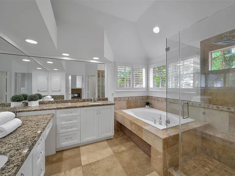 7 Churchdale Pl — Photo 28