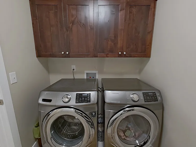 1162 Village Dr — Photo 23