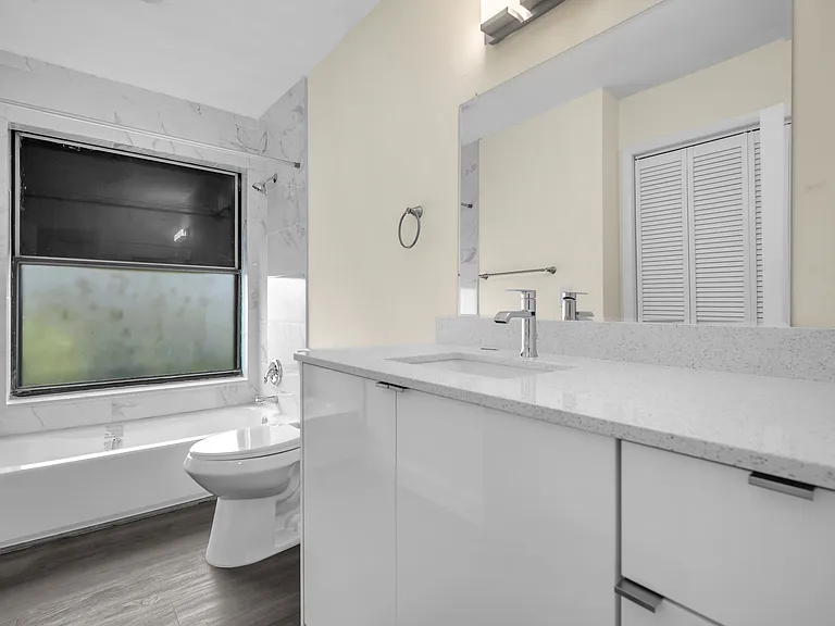 654 West Dr — Photo 12