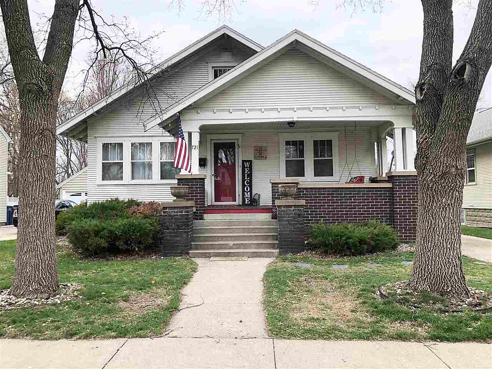 1st image of 721 E 4th St