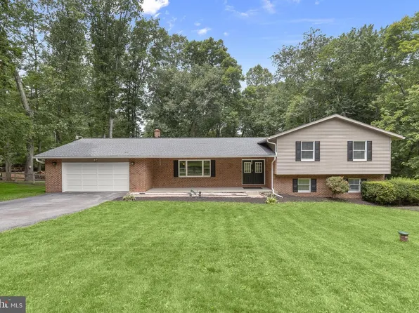 5686 French Ave, Sykesville, MD 21784