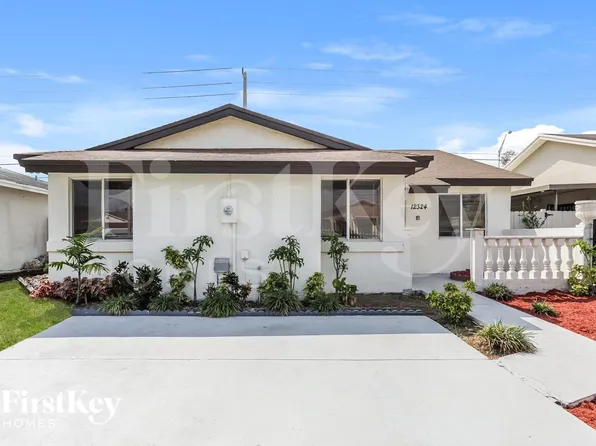 12324 SW 198th St, Miami, FL 33177