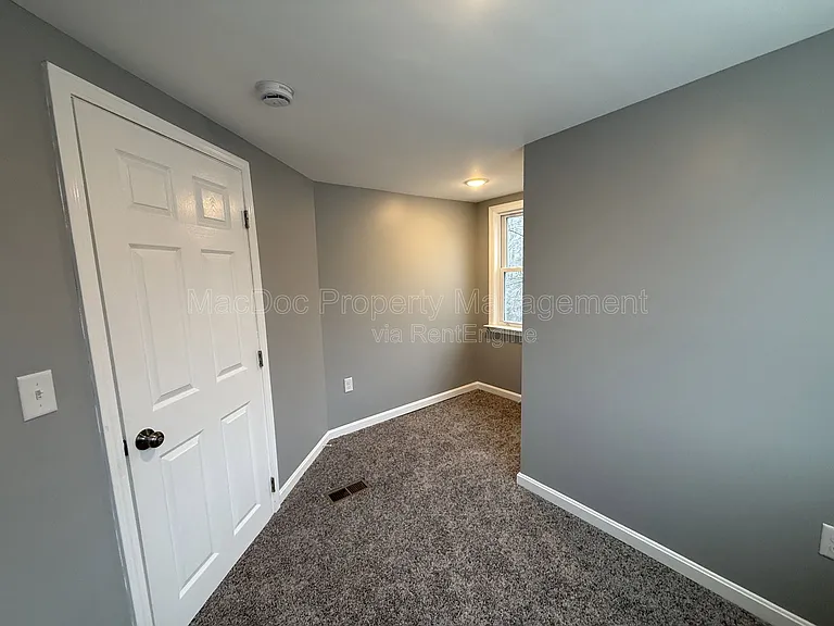 11508 Catharpin Rd — Photo 26