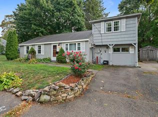 10 Woodedge Ave, Braintree, MA 02184