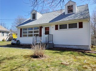 23 Sunrise Cir, Wallingford, CT 06492