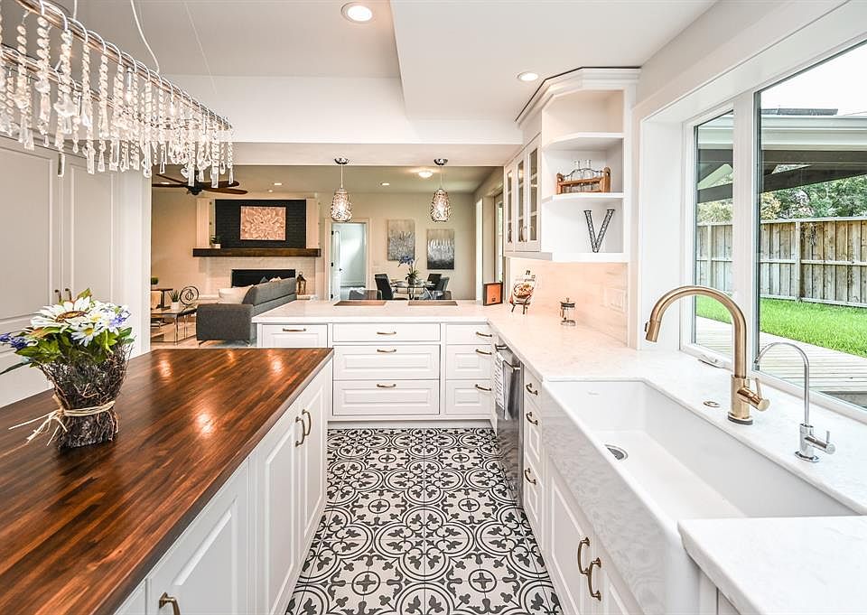 1st image of 14103 Cindywood Cir