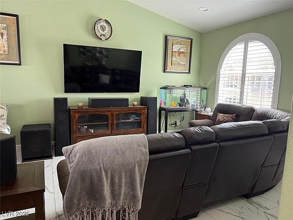 5th image of 6248 Sapporo Cir
