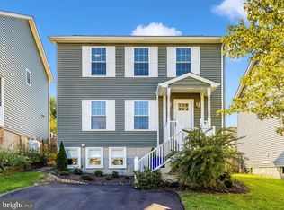 610 E H St, Brunswick, MD 21716