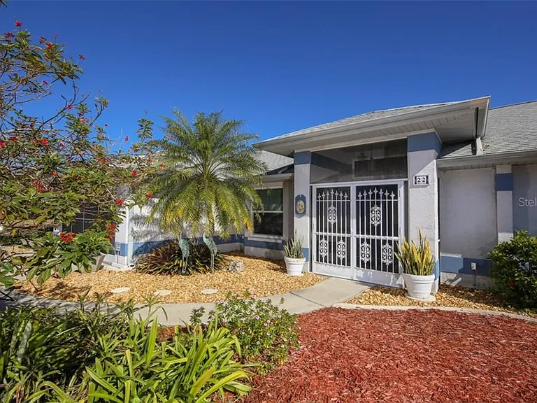 22 Mariner Ln — Photo 2