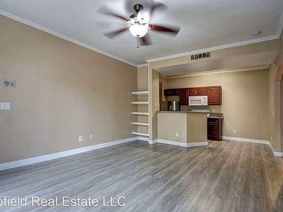 5th image of 5134 S Jones Blvd #106-C4