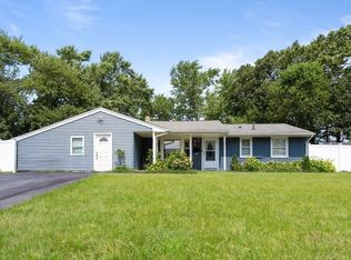 154 Gloucester St, Brockton, MA 02302