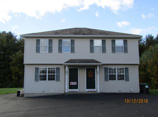 56 Woodin Rd #A, Halfmoon, NY 12065