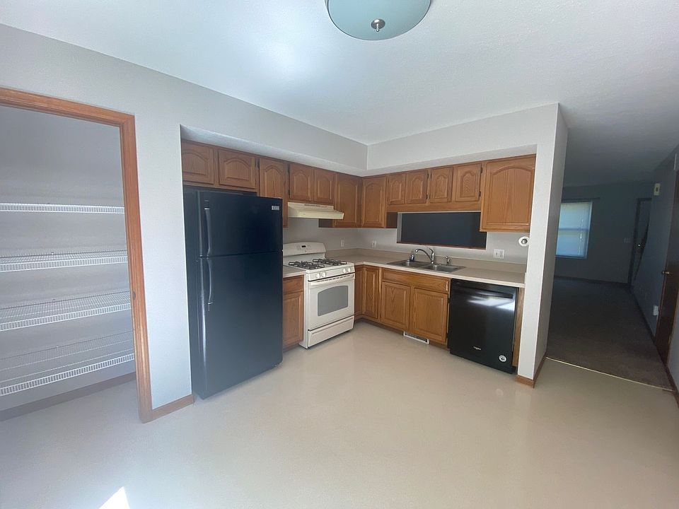 1st image of 10387 High St APT A