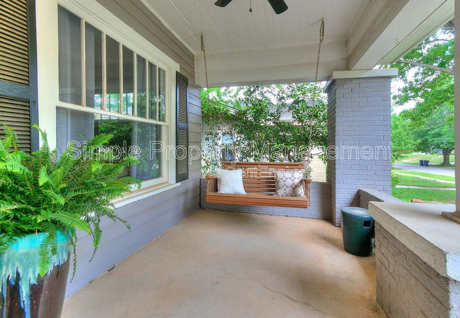 3 bed, 2.5 bath, 2293 sqft, $3,350 — Photo 2