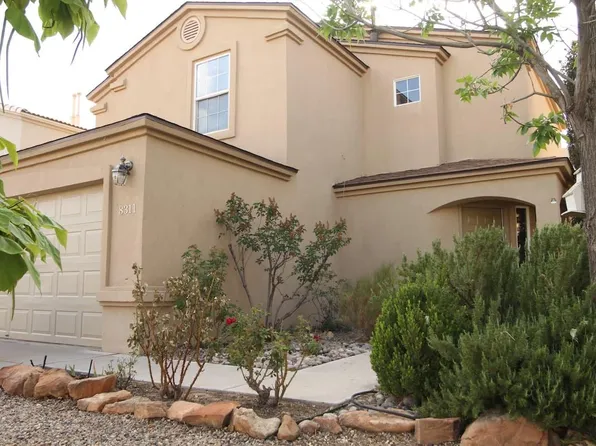 8311 Bluffs Edge Pl NW, Albuquerque, NM 87120