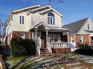 11848 235th St, Cambria Heights, NY 11411