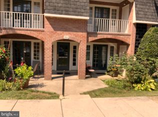 5906 Bayshire Rd APT D, Springfield, VA 22152