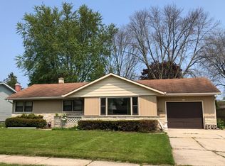 1010 N Webster St, Port Washington, WI 53074