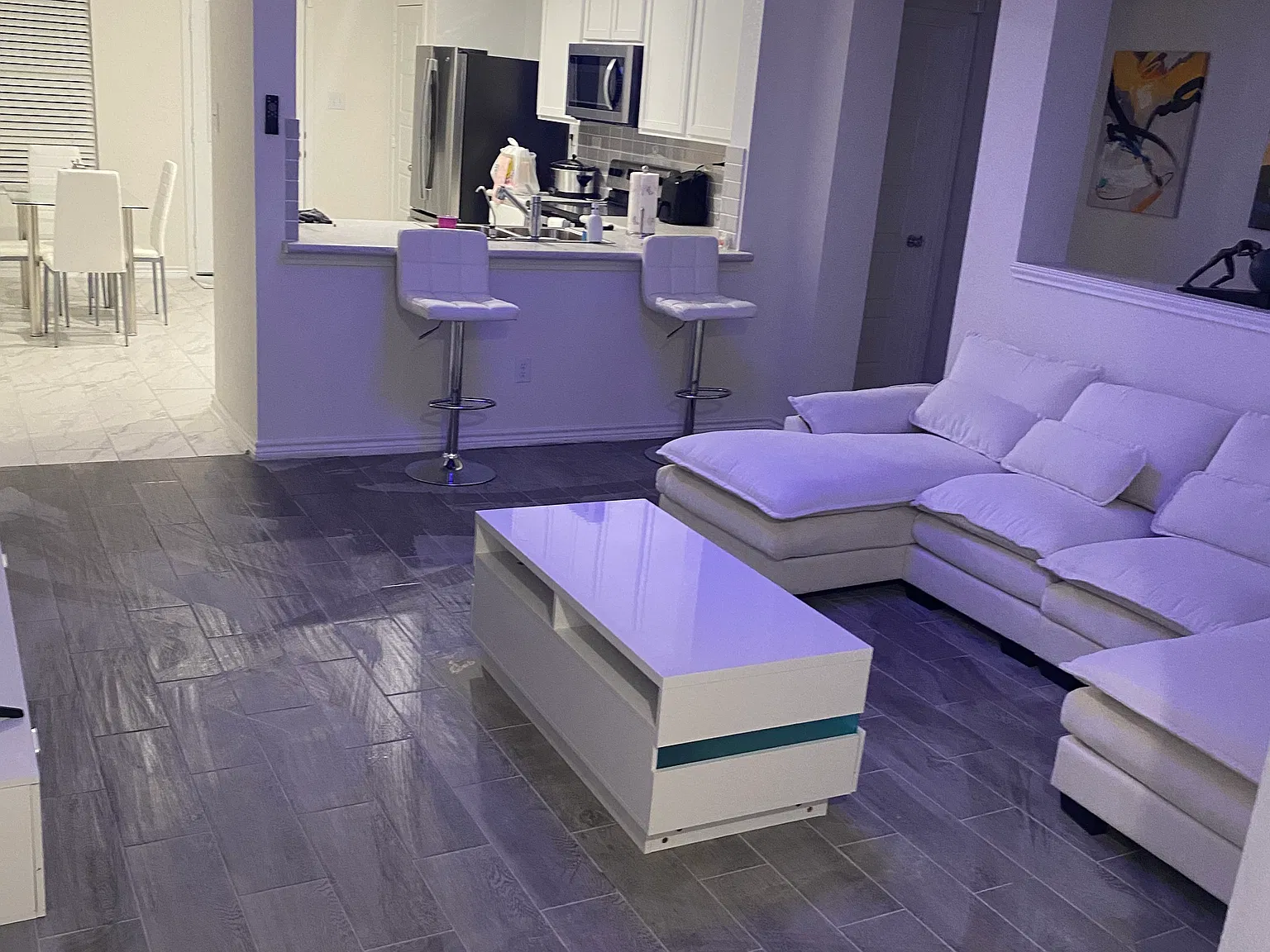 3 bed, 1223 sqft, $775 — Photo 3