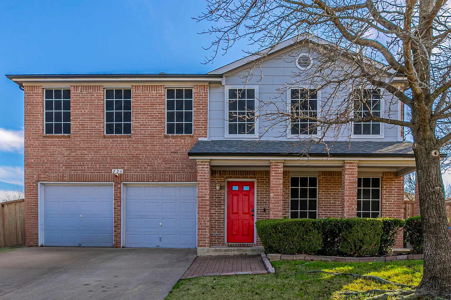 226 Yale Blvd photo 1