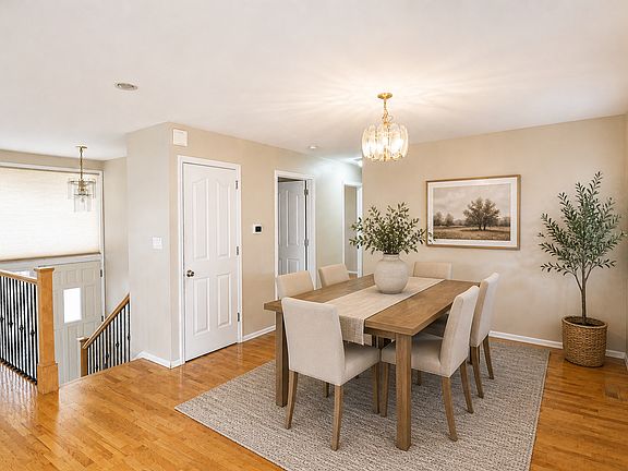 5th image of 2124 146th Pl SE Unit A