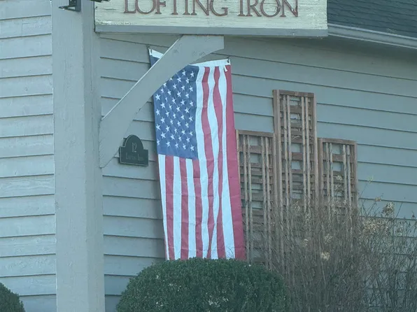 Lofting Iron, Verona, VA 24482