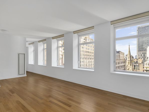11 E 29th St APT 15B