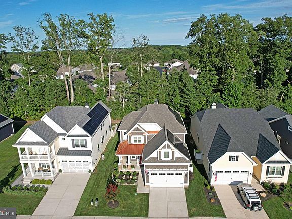 3rd image of 19360 Loblolly Cir
