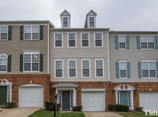 409 Coral Creek Ln, Morrisville, NC 27560
