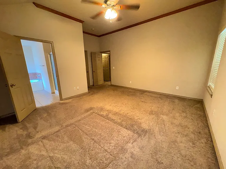1424 Teakwood Dr — Photo 14