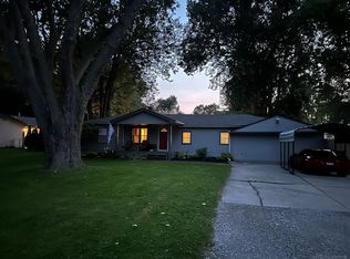 38057 Elmite St, Harrison Township, MI 48045